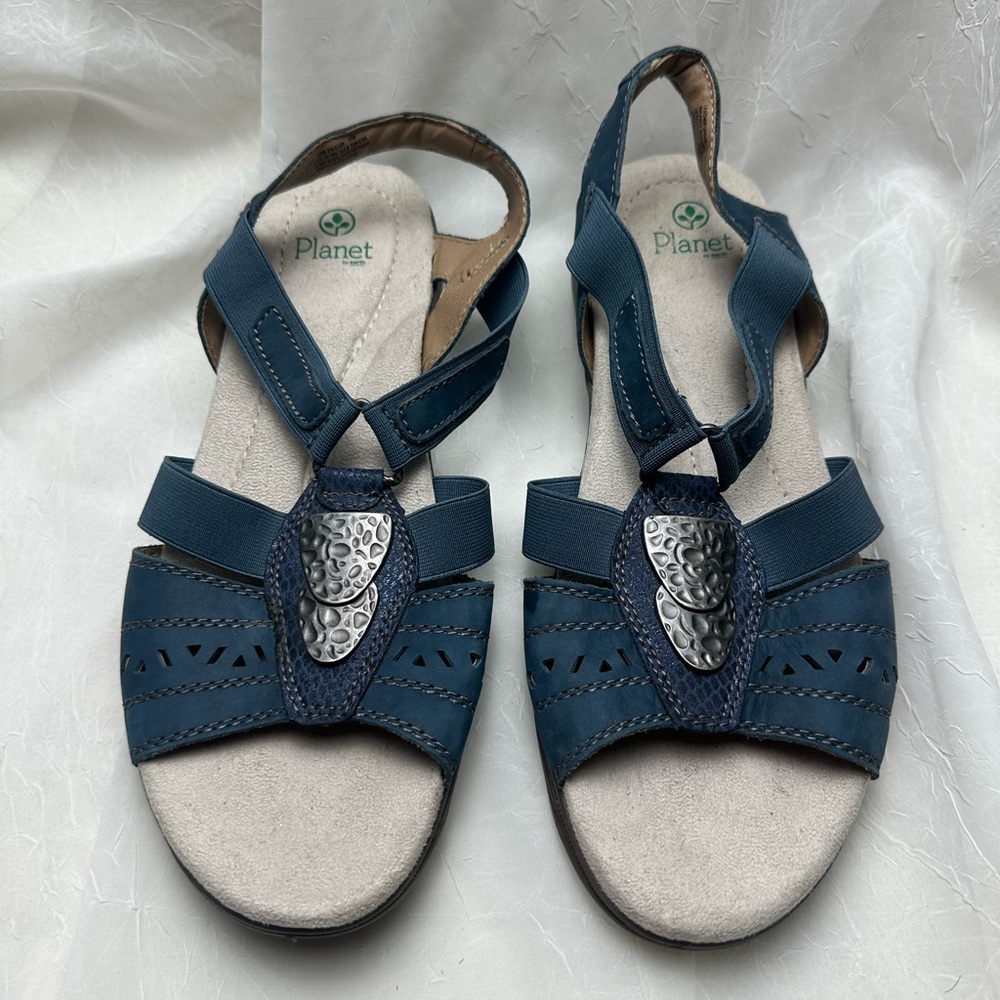 Planet by Earth Women's Blue Sandals size 10